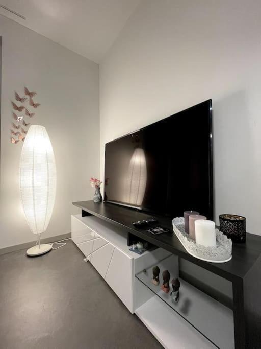 Five Stars Comfort Apartment Lugano Near The Lake Экстерьер фото